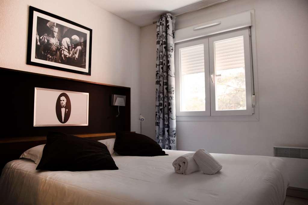 Comfort Aparthotel Antibes Le Maestria Room photo