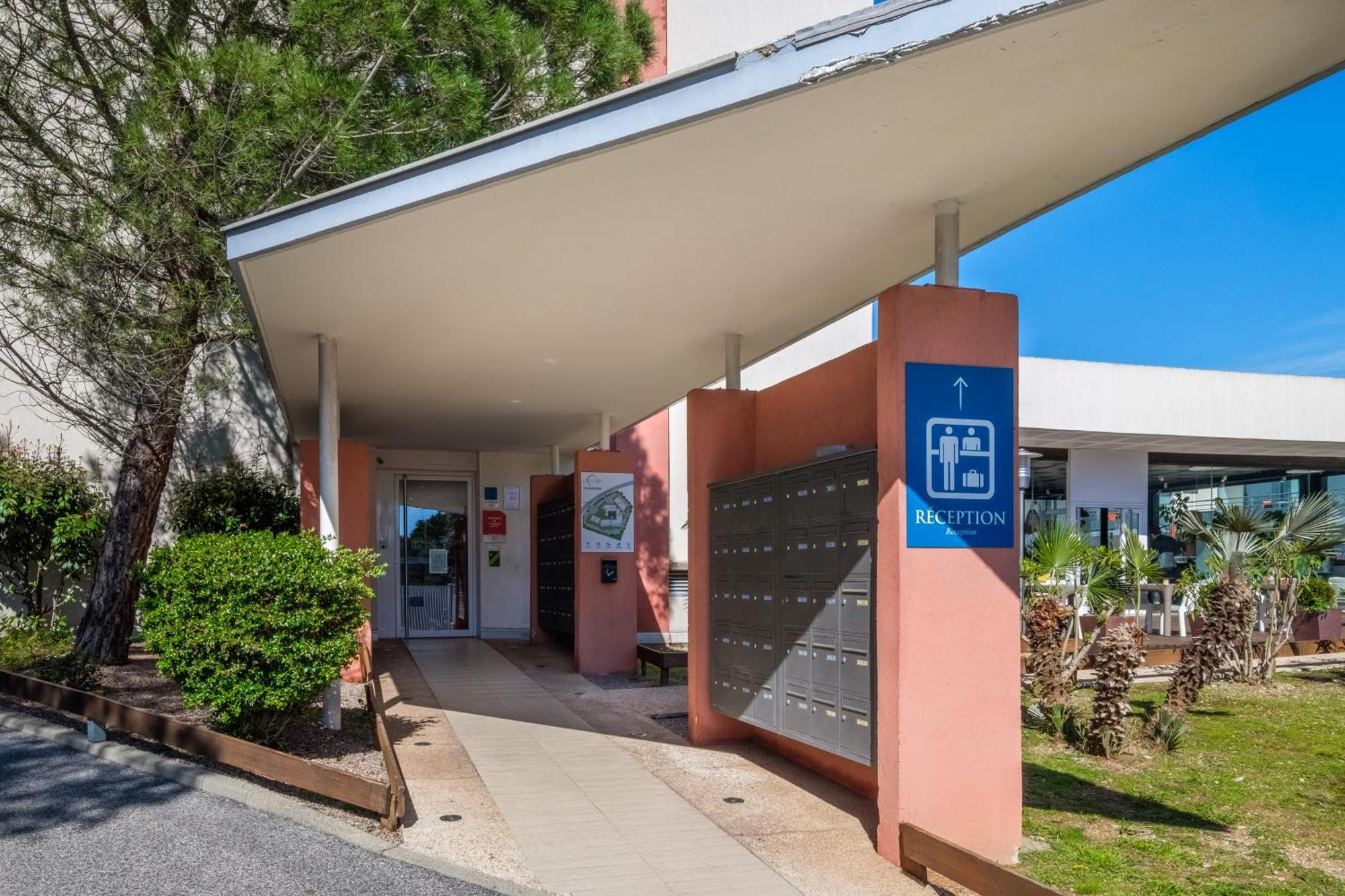 Comfort Aparthotel Antibes Le Maestria Exterior photo